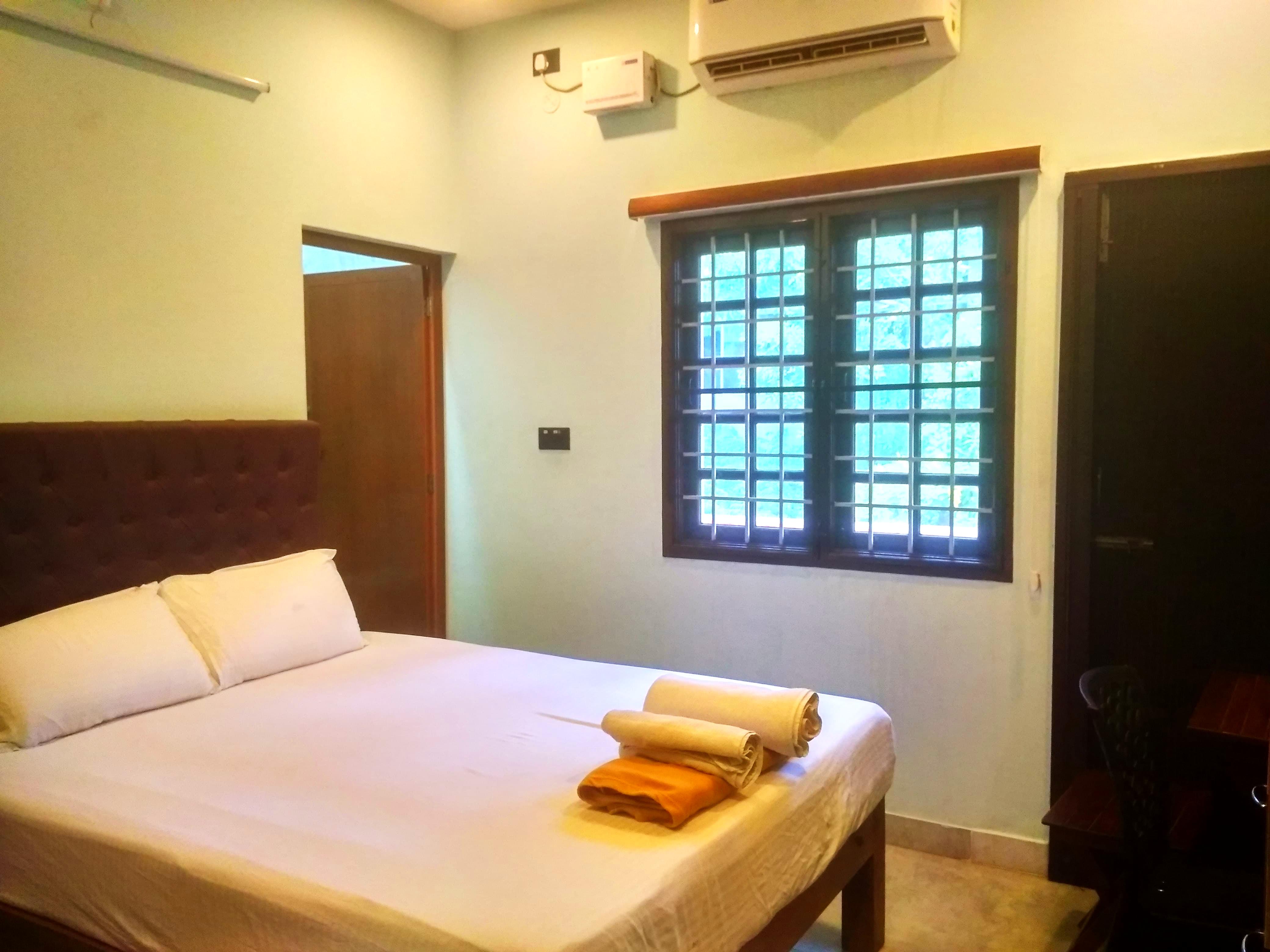 Standard Deluxe Double First Floor Room